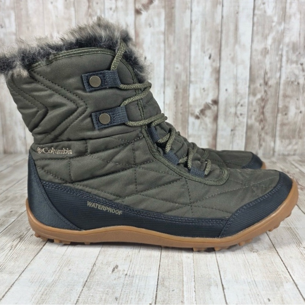 Columbia Women’s boots